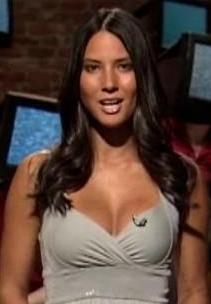 Mandalorian Malice on X: Olivia Munn as Slave Leia? #YesPlease #StarWars  #OliviaMunn  / X